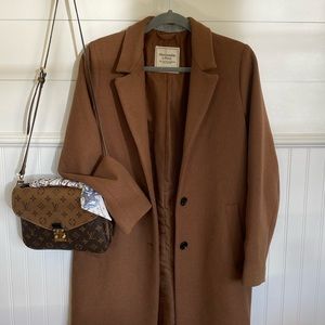 Abercrombie & Fitch Coat